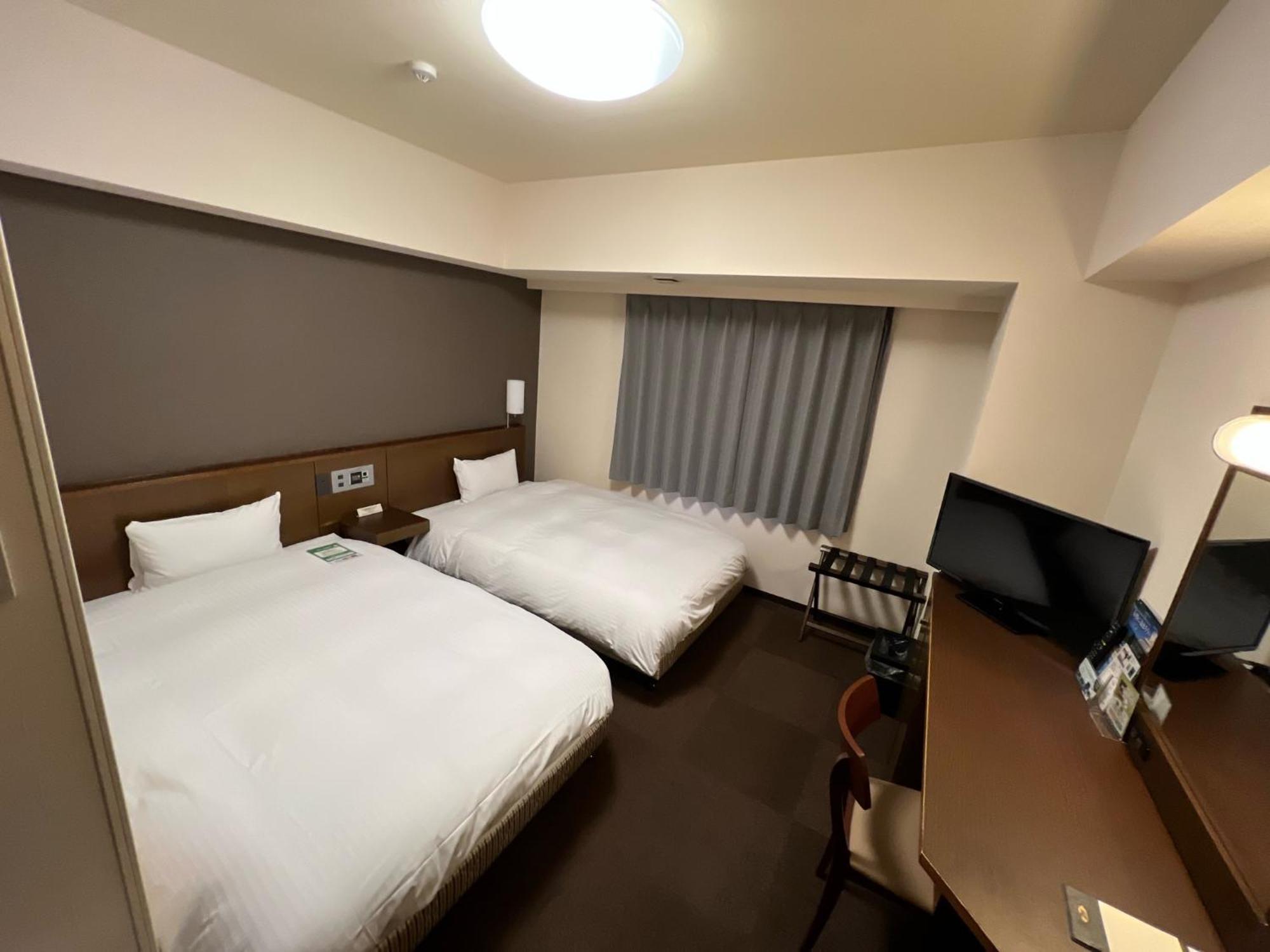 Hotel Route-Inn Uozu Exterior photo